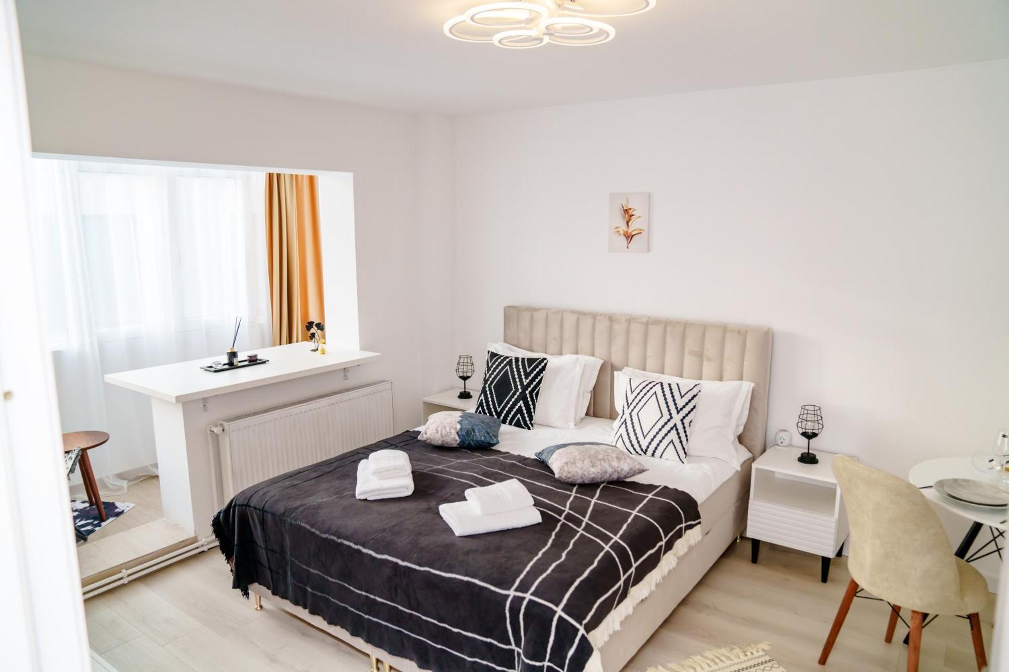 Ferienwohnung Studio Lounge Craiova Exterior foto